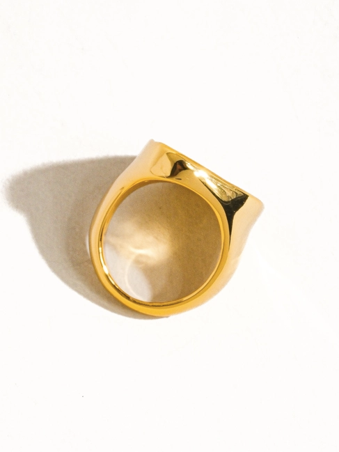 Unique Shell Statement Ring
