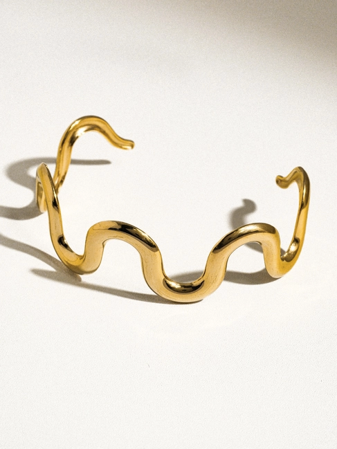 Wavy Statement Bangle