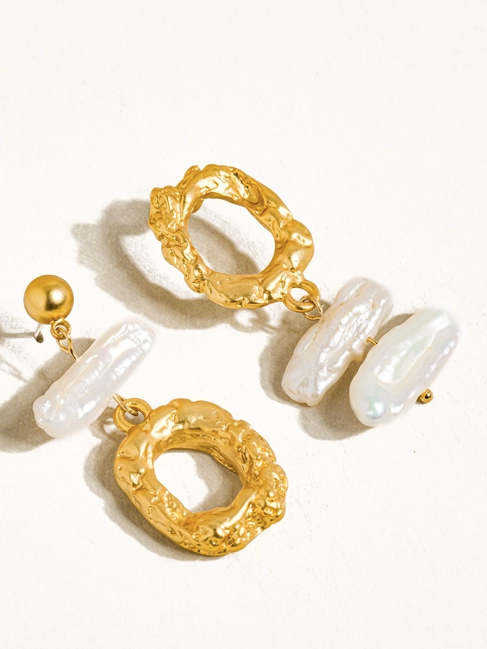 Gold and Pearl Mismatch Earring