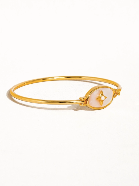 Gold Star Elegance Bracelet