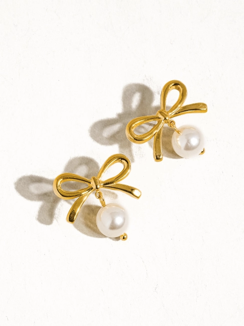 Pearl Bow Earring