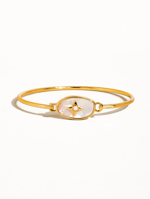 Gold Star Elegance Bracelet